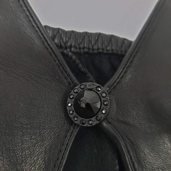 Chanel Black Leather Mittens - Size 8 - Picture 6 of 10